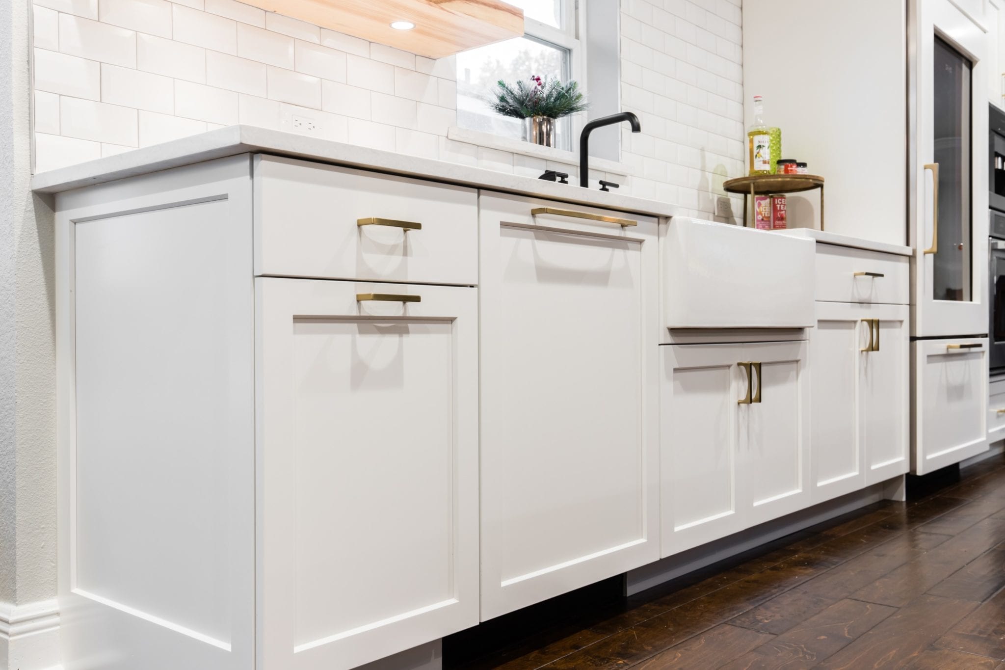 Single-Family-Home-Kitchen-Remodel-Custom-Cabinets-Backsplash-New-Wood-Floors-HighlandMeadows-75238_1
